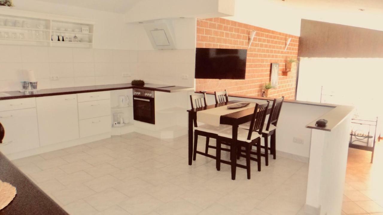 Landhaus Schlunt Wustrow  Extérieur photo